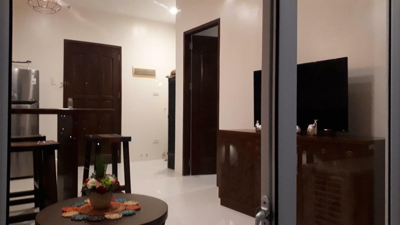 Jrmpt Residence Cebu Buitenkant foto